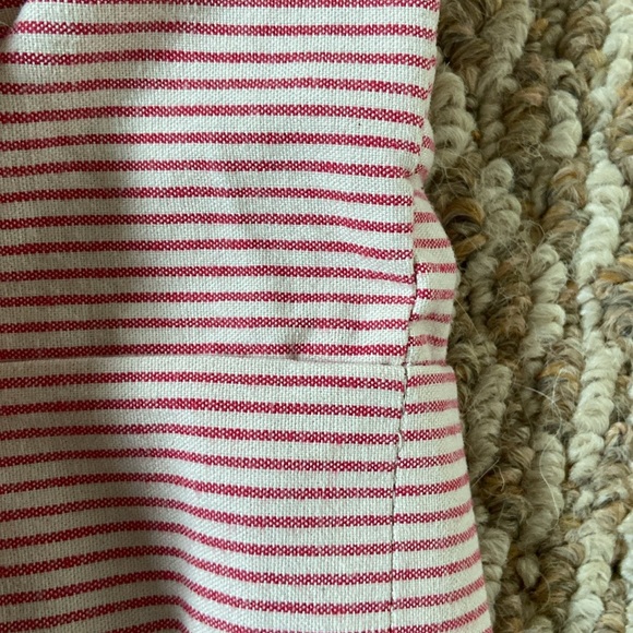 Outback Red NWOT Pink and White Pin-Striped Women’s Shorts - Picture 8 of 11